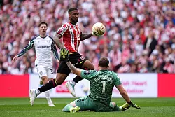 Tyrese Campbell hatte Sheffield zunächst in Führung gebracht. - © John Walton/PA Wire/dpa