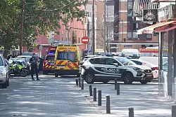 Bei der Explosion in einem dreistöckigen Gebäude in Madrid wurden ein Lokal und eine Bar im Erdgeschoss zerstört sowie darüberliegende Wohnungen beschädigt. - © Gustavo Valiente/EUROPA PRESS/dpa