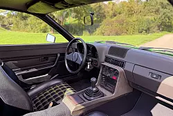 Hm, das m&uuml;ssen Sie jetzt allein entscheiden: Ist die Farbe des Interieurs genauso fresh wie die auf der Au&szlig;enhaut? - &copy; Thomas Geiger/dpa-tmn