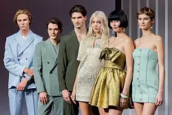 Daniela und Moritz setzten sich knapp gegen die &uuml;brigen vier Finalistinnen und Finalisten durch. - &copy; Rolf Vennenbernd/dpa