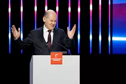 Bundeskanzler Olaf Scholz betonte: &laquo;Zu einer modernen Angebotspolitik geh&ouml;rt nat&uuml;rlich auch, dass wir schneller werden und einfacher. Da sind wir uns vollkommen einig.&raquo; - &copy; Michael Matthey/dpa