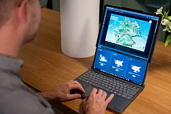Mehr Platz: Unten k&ouml;nnte man sich ein paar Widgets parken - oder das E-Mail-Programm. - &copy; Nico Tapia/dpa-tmn