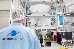 Die Bremer Raumfahrtbranche hofft, dass viele Gelder wieder in die Region flie&szlig;en. (Archivbild) - &copy; Hauke-Christian Dittrich/dpa