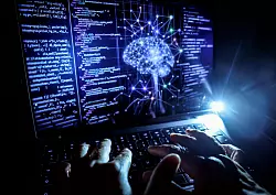 KI-Anwendungen sollen nun transparent für Verbraucher gekennzeichnet werden. (Archivbild) - © Oliver Berg/dpa