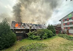 Haupts&auml;chlich handele es sich um Rauchgasvergiftungen, so ein Sprecher der Feuerwehr. - &copy; -/tv7news.de/dpa