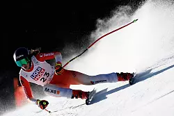 Abfahrerin Malorie Blanc kommt aus der N&auml;he von Crans-Montana und konnte irgendwann nicht mehr die News auf ihrem Handy verfolgen. (Archivbild) - &copy; Gabriele Facciotti/AP/dpa