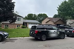 Anti-Trump-Proteste in Minnesota wurden aus Sorge vor weiterer Gewalt abgesagt. - © Tim Sullivan/AP/dpa