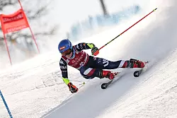 Mehr als 100 Weltcup-Siege: US-Ausnahmeathletin Mikaela Shiffrin. (Archivbild) - © Marco Trovati/AP/dpa