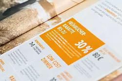 Rabatte nimmt jeder gerne mit. Doch Vorsicht: Sie sind nicht immer eine Garantie für den besten Preis. - © Franziska Gabbert/dpa-tmn