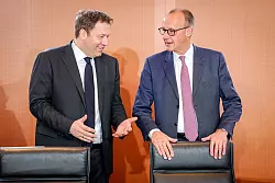 Die Koalition will das Wachstum ankurbeln. - &copy; Kay Nietfeld/dpa