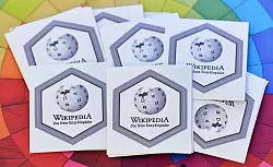 Weltweit sind rund 250 000 Freiwillige an dem Wikipedia-Projekt beteiligt. (Archivbild) - &copy; Martin Schutt/dpa-Zentralbild/dpa