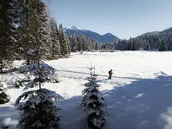Winterlandschaft in der N&auml;he der Wildmoosalm. - &copy; Region Seefeld/dpa-tmn