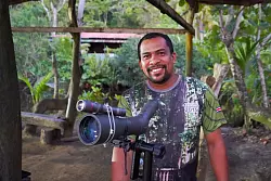 Ariel Rodriguez Rojas: Der Guide wei&szlig;, wann und wo man Tiere am besten beobachten kann. - &copy; Steven Hille/dpa-tmn