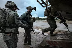 Israels Armee erhöht im Gazastreifen den Druck auf die Hamas. (Archivbild) - © Tsafrir Abayov/AP/dpa