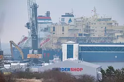 LNG-Terminals spielen eine wichtige Rolle. - &copy; Stefan Sauer/dpa