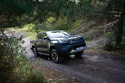 Mangelware: Viele Hersteller setzen aktuell nicht auf Wasserstoff - Toyota etwa hat den Pkw Mirai im Angebot, will aber auch 2028 den Hilux (Bild) mit dieser Technologie einf&uuml;hren. - &copy; Toyota/dpa-tmn