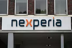 Nexperia hat nach eigenen Angaben die Lieferung von Wafern an seinen Montage- und Teststandort im chinesischen Dongguan ausgesetzt. (Archivbild) - &copy; David Hammersen/dpa