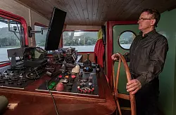 Zimmermann ist seit vielen Jahrzehnten Binnenschiffer. (Archivbild) - &copy; Harald Tittel/dpa