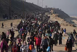 Noch ist der Zeitpunkt der Wiedereröffnung des Grenzübergangs zwischen Gazastreifen und Ägypten offen. - © Abdel Kareem Hana/AP/dpa