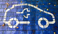 Die Koalition strebt «spürbare Vorteile für Verbraucher» an. - © Julian Stratenschulte/dpa