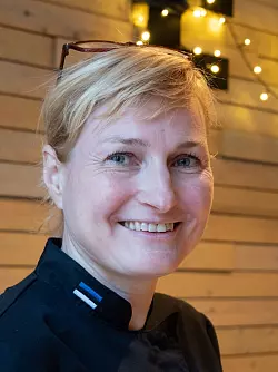 Reilika Lelov bietet Kochkurse an. - &copy; Andreas Drouve/dpa-tmn