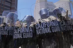Hunderte Soldaten der Nationalgarde sind in Los Angeles im Einsatz. - &copy; Jae Hong/AP/dpa