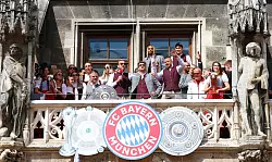 Erst Urlaub, dann Club-WM: Der FC Bayern München. - © Karl-Josef Hildenbrand/dpa