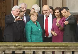 Verhandlungspausen mit Spreeblick gab es auch bei den Jamaika-Sondierungen. - © Michael Kappeler/dpa