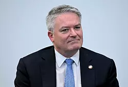 OECD-Generalsekret&auml;r Cormann sieht die Weltwirtschaft vor Herausforderungen und Unsicherheiten (Archivbild). - &copy; Britta Pedersen/dpa