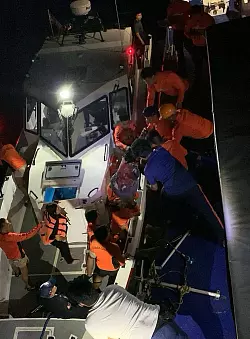 Warum die F&auml;hre sank, wird noch untersucht. - &copy; Uncredited/Philippine Coast Guard/AP/dpa