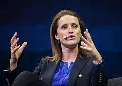 Verena Pausder, Chefin des Startup-Verbands, fordert mehr Anstrengung für KI in Europa (Archivbild) - © Christian Charisius/dpa