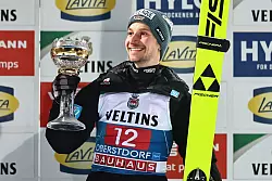 Startete mit Platz drei in die Tournee: Felix Hoffmann. - &copy; Daniel Karmann/dpa