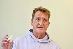 Dirk Schäffer von der Aidshilfe sagt, der Anstieg der Drogentotenzahlen der vergangenen Jahre sei eine «Katastrophe». - © Katharina Kausche/dpa