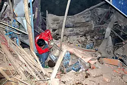 In Afghanistan bebte die Erde erneut. - &copy; -/XinHua/dpa