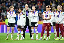 Aus der Traum: Spanien zeigte den deutschen Fußballerinnen ihre Grenzen auf. - © Sebastian Christoph Gollnow/dpa