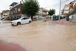 Ursache des heftigen Regens war die sogenannte Dana Alice gewesen. - &copy; Edu Botella/EUROPA PRESS/dpa