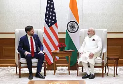 US-Vizepräsident Vance und Indiens Premierminister Modi telefonierten einem Bericht zufolge am Freitag wegen der heiklen Lage. (Archivbild) - © Uncredited/Indian Prime Minister\\\'s Office/AP/dpa