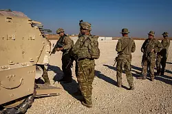 In Syrien ist immer noch ein relativ kleines Kontingent des US-Milit&auml;rs stationiert. (Archivbild) - &copy; Darko Bandic/AP/dpa