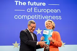 Der Plan des einstigen EZB-Präsidenten Mario Draghi sieht hohe Investitionen vor. - © Wiktor Dabkowski/ZUMA Press Wire/dpa