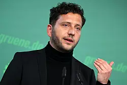 H&auml;tte sich ein anderes Signal gew&uuml;nscht: Gr&uuml;nen-Co-Chef Felix Banaszak. (Archivbild) - &copy; Lilli F&ouml;rter/dpa