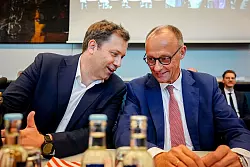 Das Machtverh&auml;ltnis der Koalitionspartner k&ouml;nnte sich verschieben. (Archivbild) - &copy; Kay Nietfeld/dpa