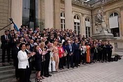 Das Rassemblement National von Marine Le Pen ist in der Nationalversammlung mit deutlich mehr Abgeordneten vertreten als bisher. - &copy; Michel Euler/AP