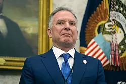 Der Trump-Sondergesandte Steve Witkoff soll sich in dieser Woche mit dem Kreml-Berater Kirill Dmitrijew treffen. (Archivbild) - © Evan Vucci/AP/dpa