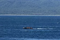 Suchtrupps waren in der Straße von Bali - einer Meerenge - unermüdlich unterwegs. - © Andur/AP/dpa