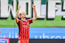Traf per Freistoß für Heidenheim: Offensvimann Leonardo Scienza. - © Harry Langer/dpa