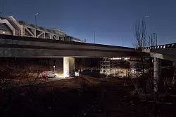 Die Autobahnbr&uuml;cke ist ein wichtiger Verkehrsknoten f&uuml;r Berlin und das Umland. - &copy; Michael Ukas/dpa