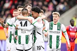 Gladbach jubelt in Heidenheim. - © Harry Langer/dpa