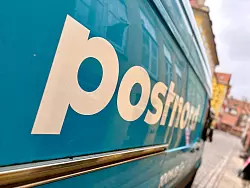 Die d&auml;nische Post begr&uuml;ndet den Schritt mit fallenden Briefmengen in Zeiten der Digitalisierung. - &copy; Steffen Trumpf/dpa