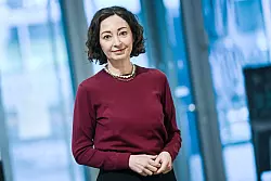 Die Vorst&auml;ndin der Verbraucherzentrale Bundesverband (vzbv), Ramona Pop, fordert: &laquo;Online-Plattformen m&uuml;ssen die Privatsph&auml;re von Minderj&auml;hrigen sch&uuml;tzen.&raquo; (Archivbild) - &copy; Britta Pedersen/dpa