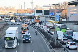 Mit Blick auf die Verkehrswende hat der Berufsverkehr noch erhebliches Potenzial. - © Sebastian Gollnow/dpa